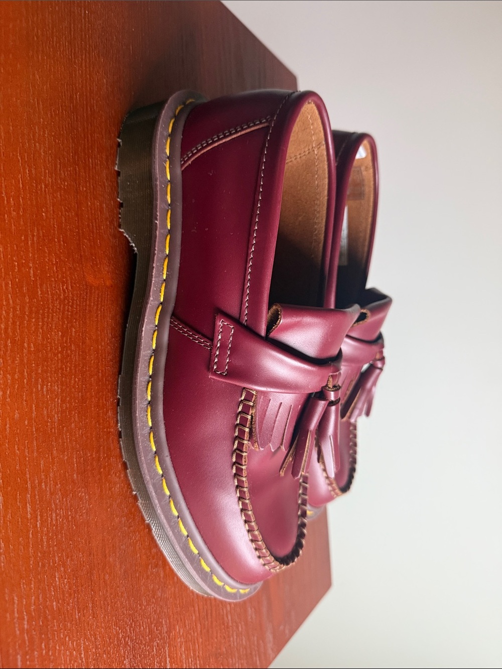 Doc Marten Ladies 9/Men’s 8 Tassel Loafers in Burgundy - Picture 5 of 10